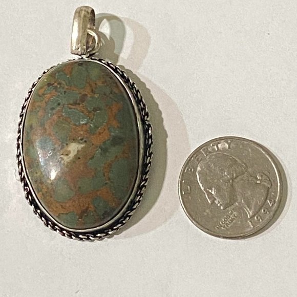 Handmade Natural Ocean Green Jasper Gems Stone Pendant. - Picture 4 of 4